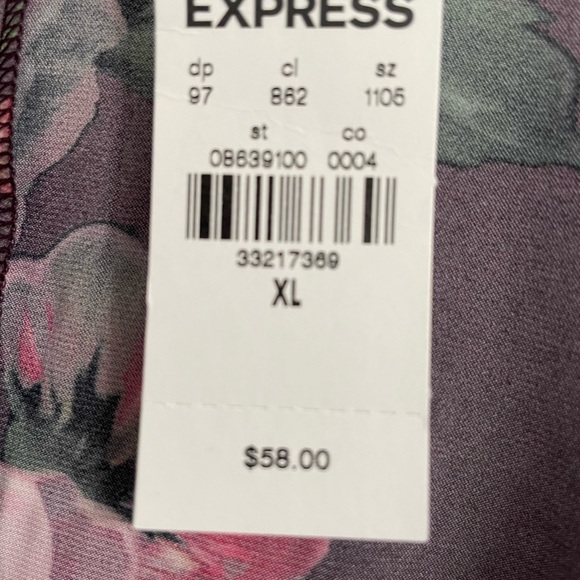 Express wrap front blouse, floral - Picture 4 of 4